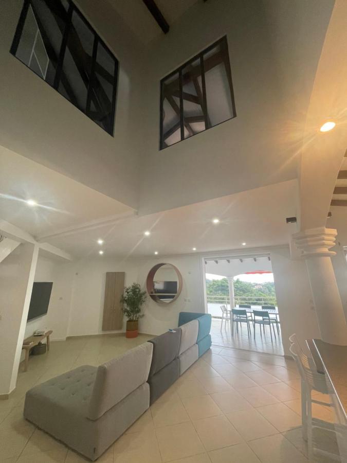 Les Appart Villa Sunbay Caraibes Avec Piscine Privative Vue Mer Et Montagne เลอ ฟร็องซัว ภายนอก รูปภาพ