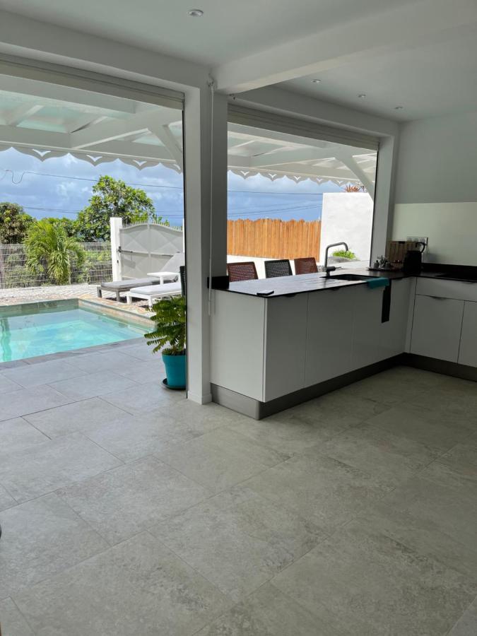 Les Appart Villa Sunbay Caraibes Avec Piscine Privative Vue Mer Et Montagne เลอ ฟร็องซัว ภายนอก รูปภาพ